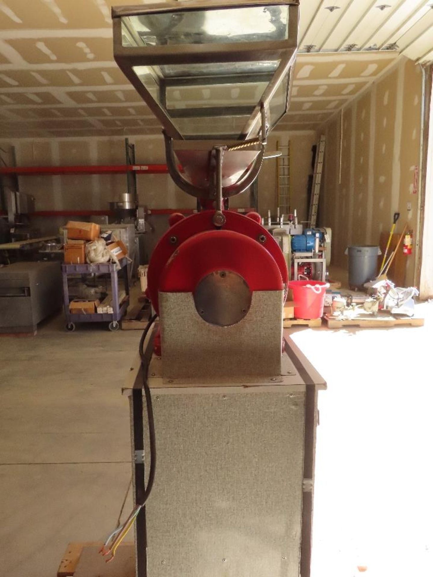 Has Garanti GD20 Coffee Grinder