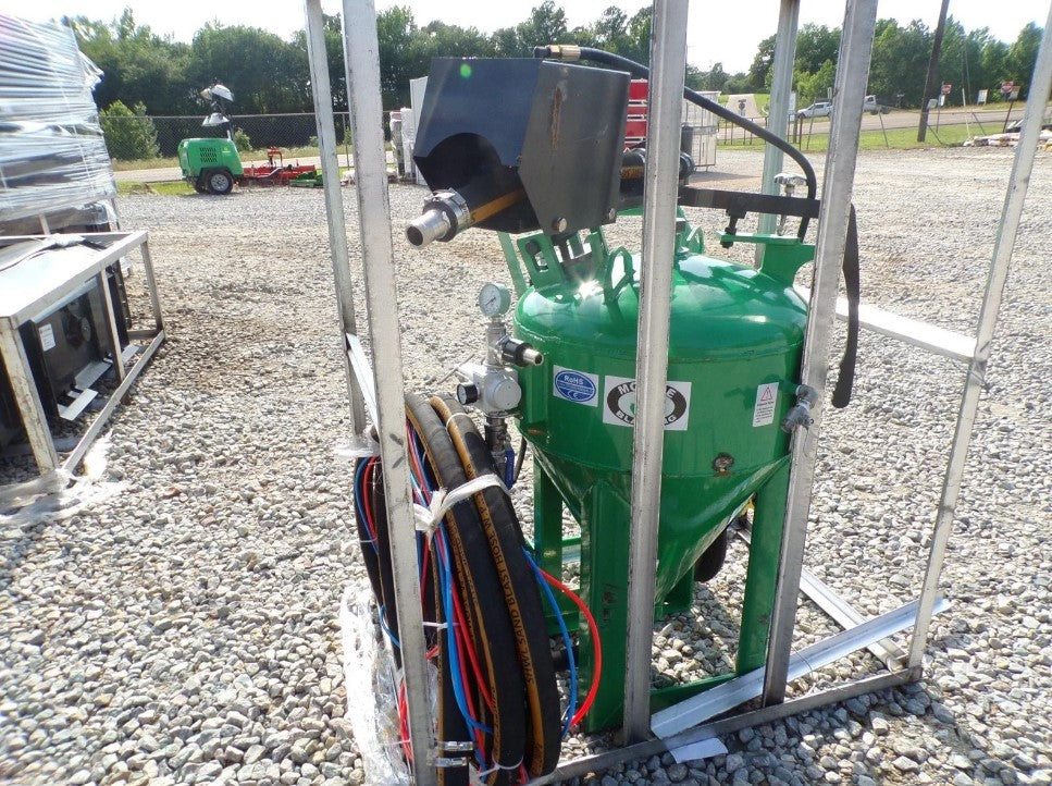 Dustless Blasting System